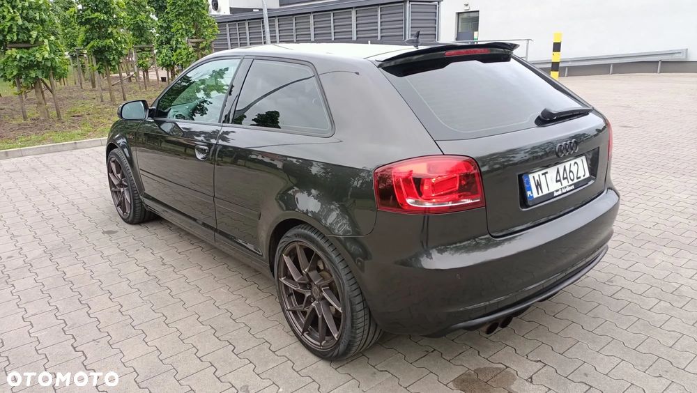 Audi A3 3-drzwiowe 2.0 TFSI quattro S tronic Ambiente - 3