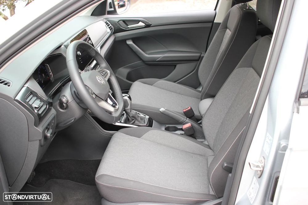 VW T-Cross 1.0 TSI Life DSG - 13