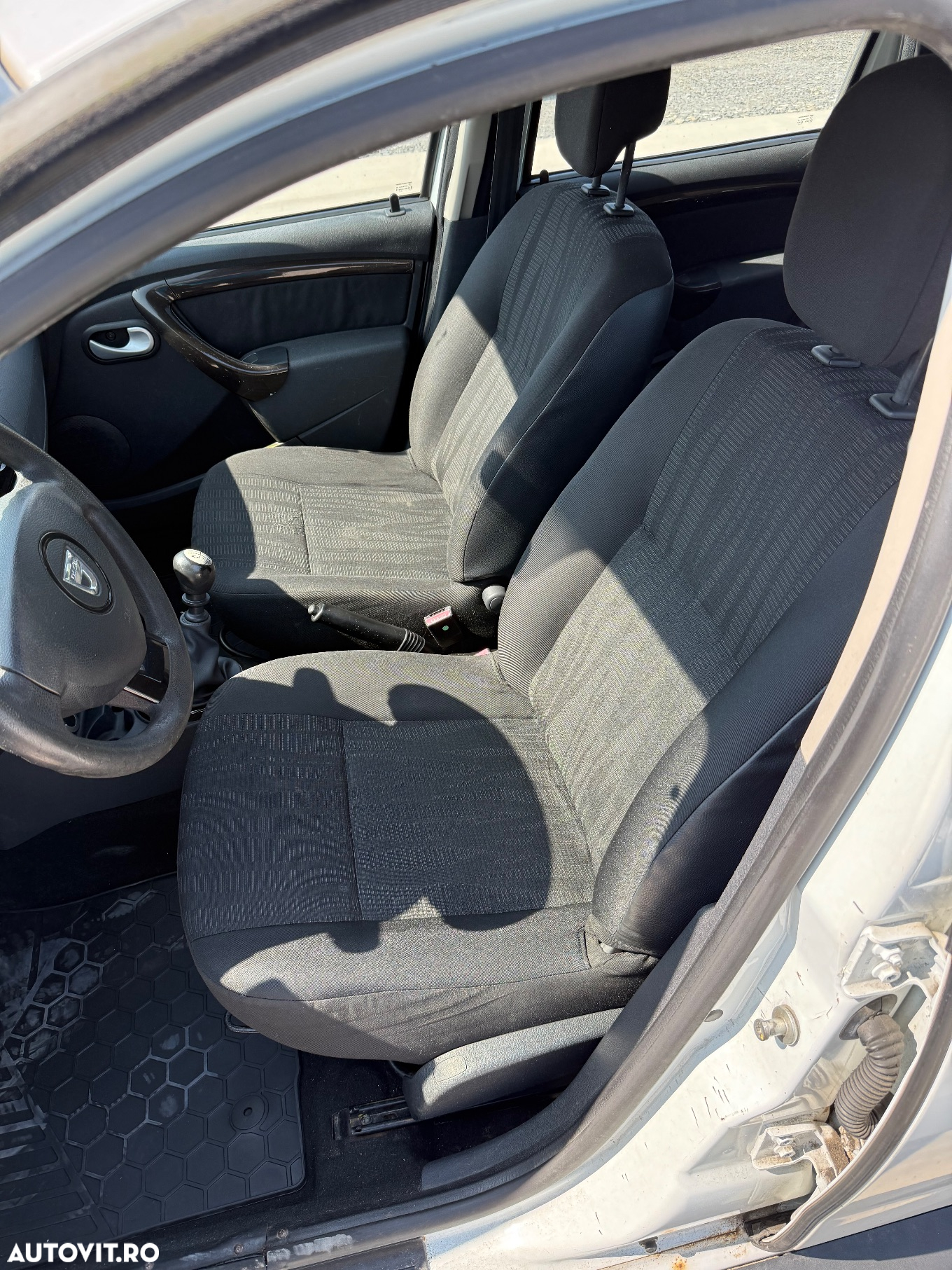 Dacia Duster 1.5 dCi 4x4 Ambiance - 6