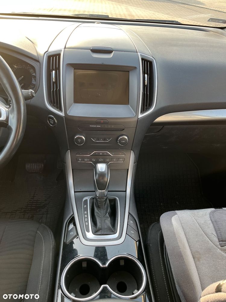 Ford S-Max 2.0 TDCi Titanium PowerShift - 13
