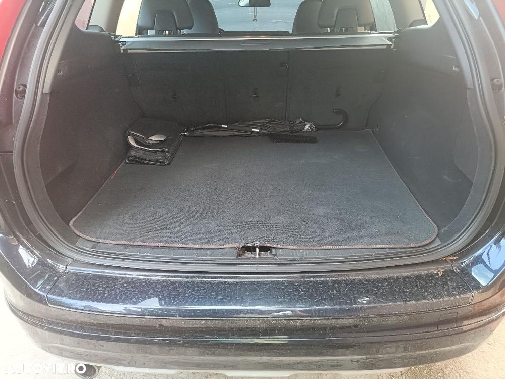 Volvo XC 60 D3 Inscription - 9