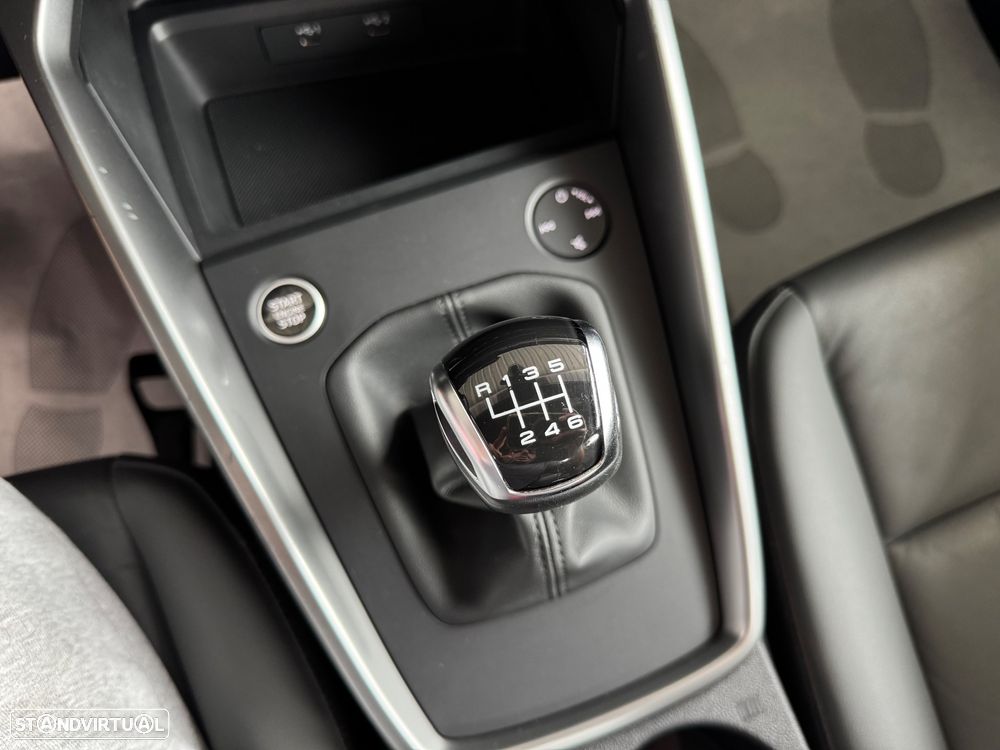 Audi A3 Limousine 30 TFSI S line - 33