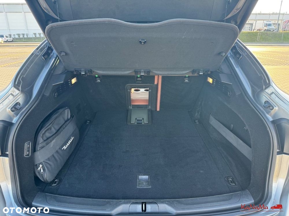 Maserati Levante - 30