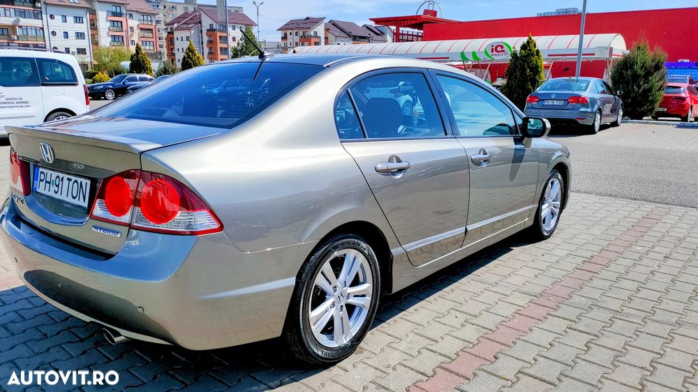 Honda Civic 1.3 - 4