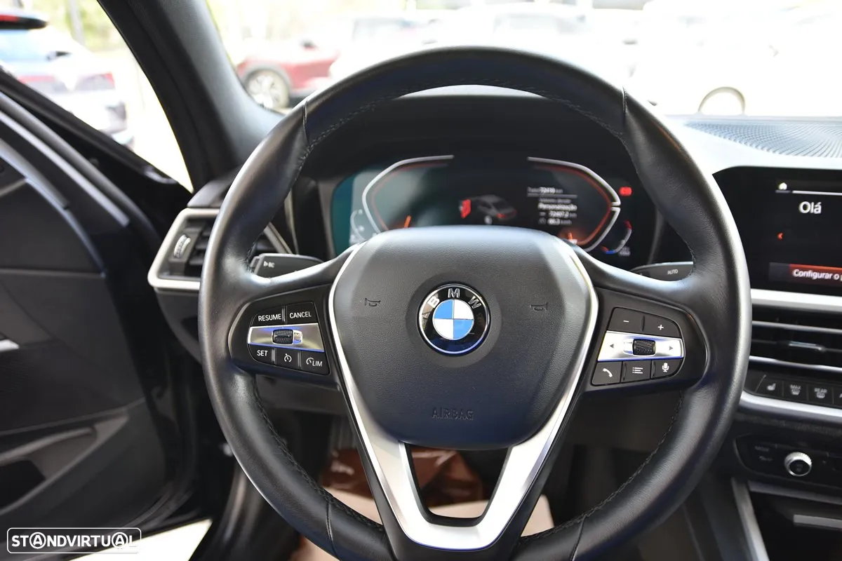 BMW 318 d Auto - 12