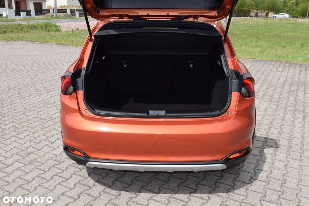 Fiat Tipo 1.6 MultiJet Cross - 37
