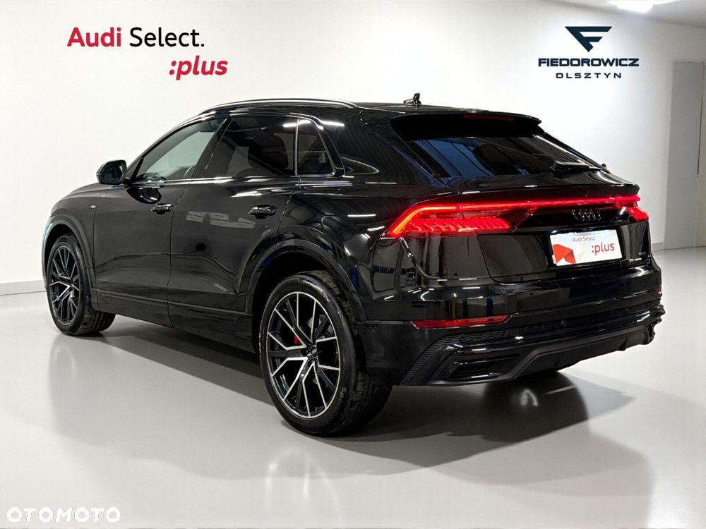 Audi Q8 - 5