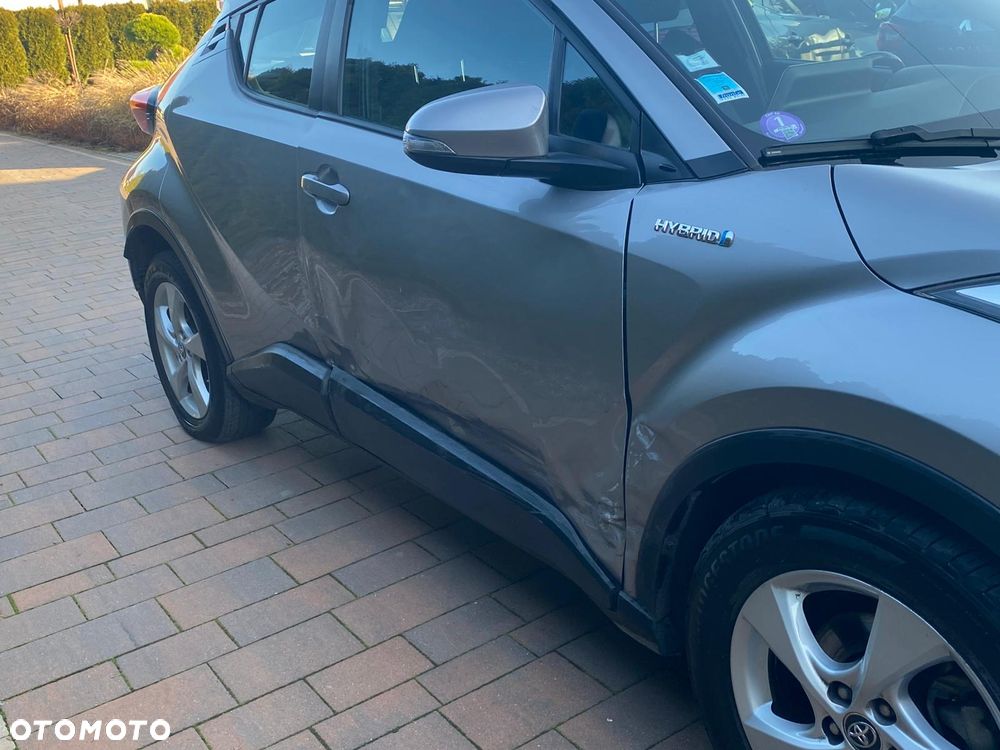 Toyota C-HR - 9