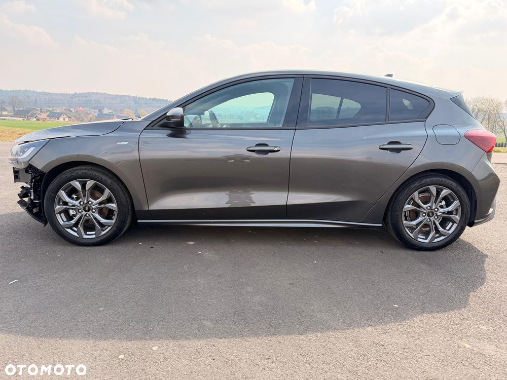 Ford Focus 1.0 EcoBoost Hybrid ST-LINE - 5