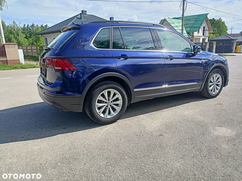 Volkswagen Tiguan - 3
