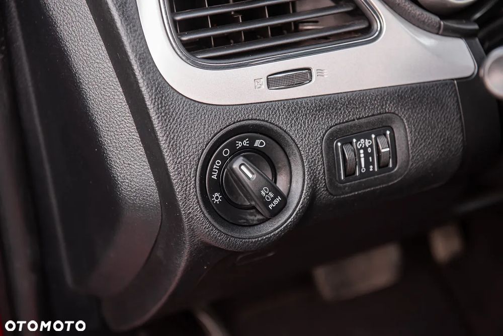 Fiat Freemont 2.0 Multijet 16V DPF Automatik Allrad Cross - 17