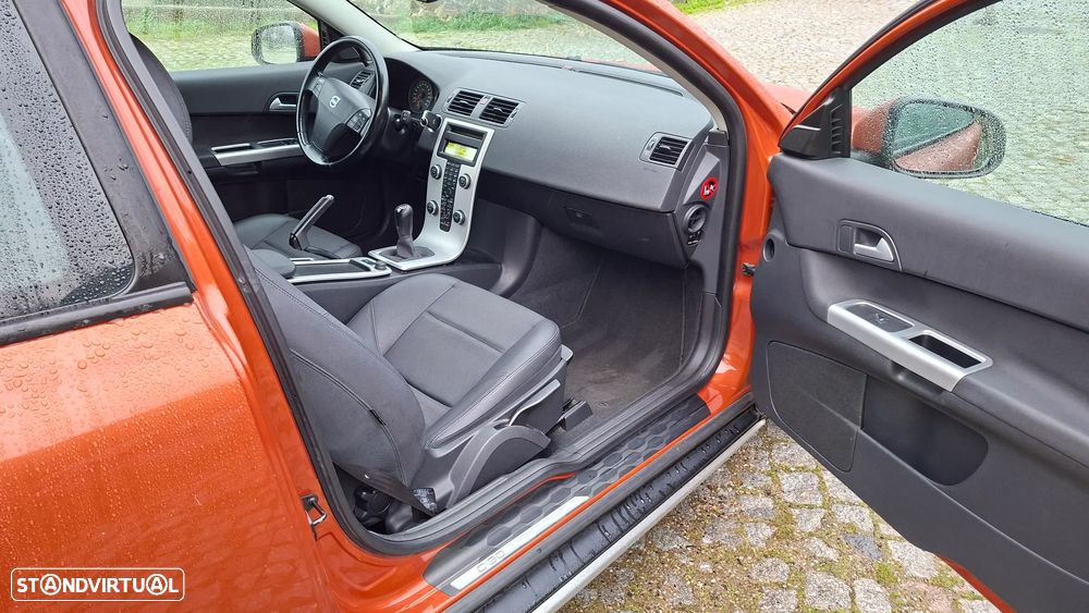Volvo C30 1.6 D Drive Momentum - 6