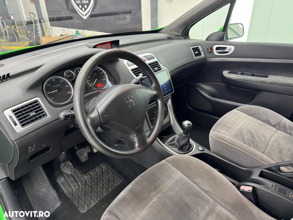 Peugeot 307 2.0HDI FAP PK - 18