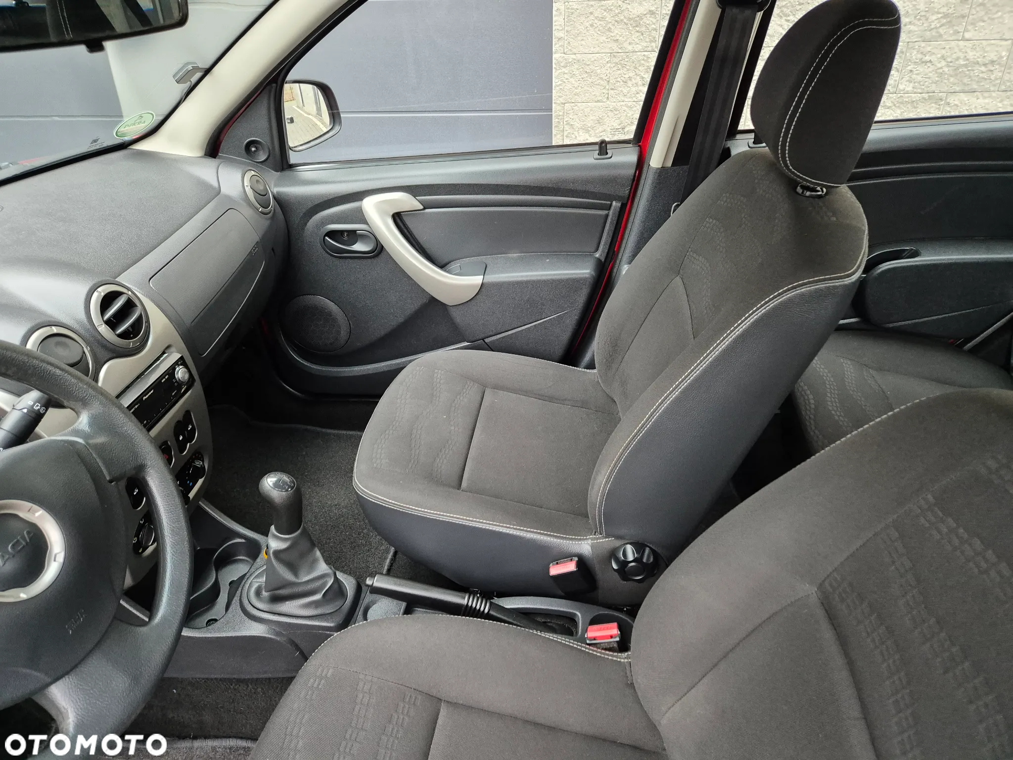 Dacia Sandero Stepway 1.6 - 11