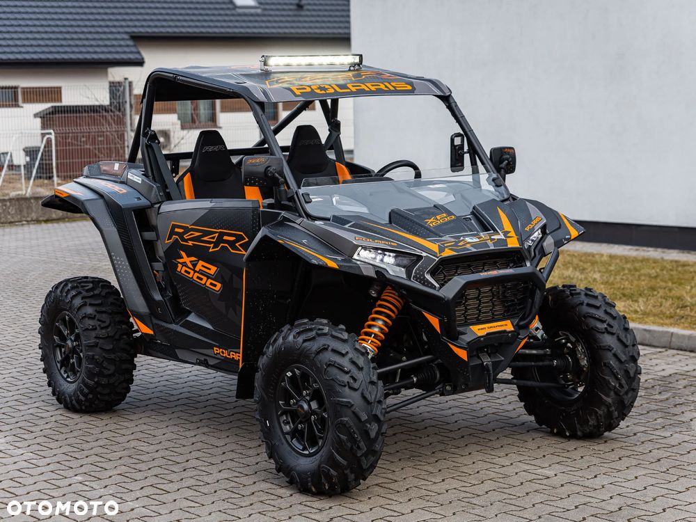 Polaris RZR - 6