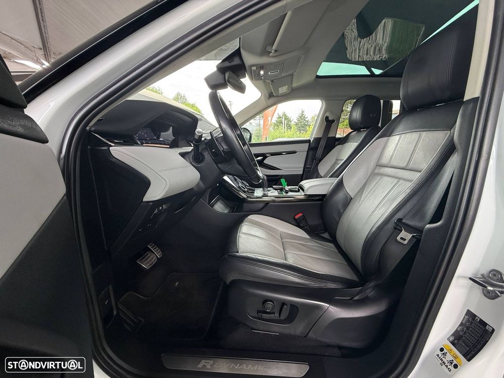 Land Rover Range Rover Evoque 2.0 D150 AWD R-Dynamic SE Auto - 42