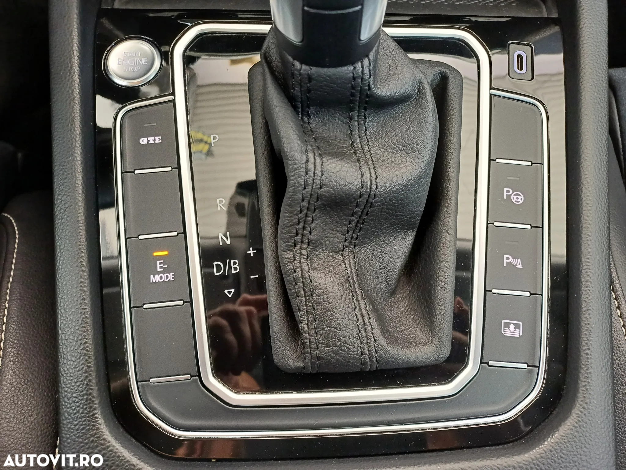 Volkswagen Passat 1.5 TSI DSG PHEV Business - 31