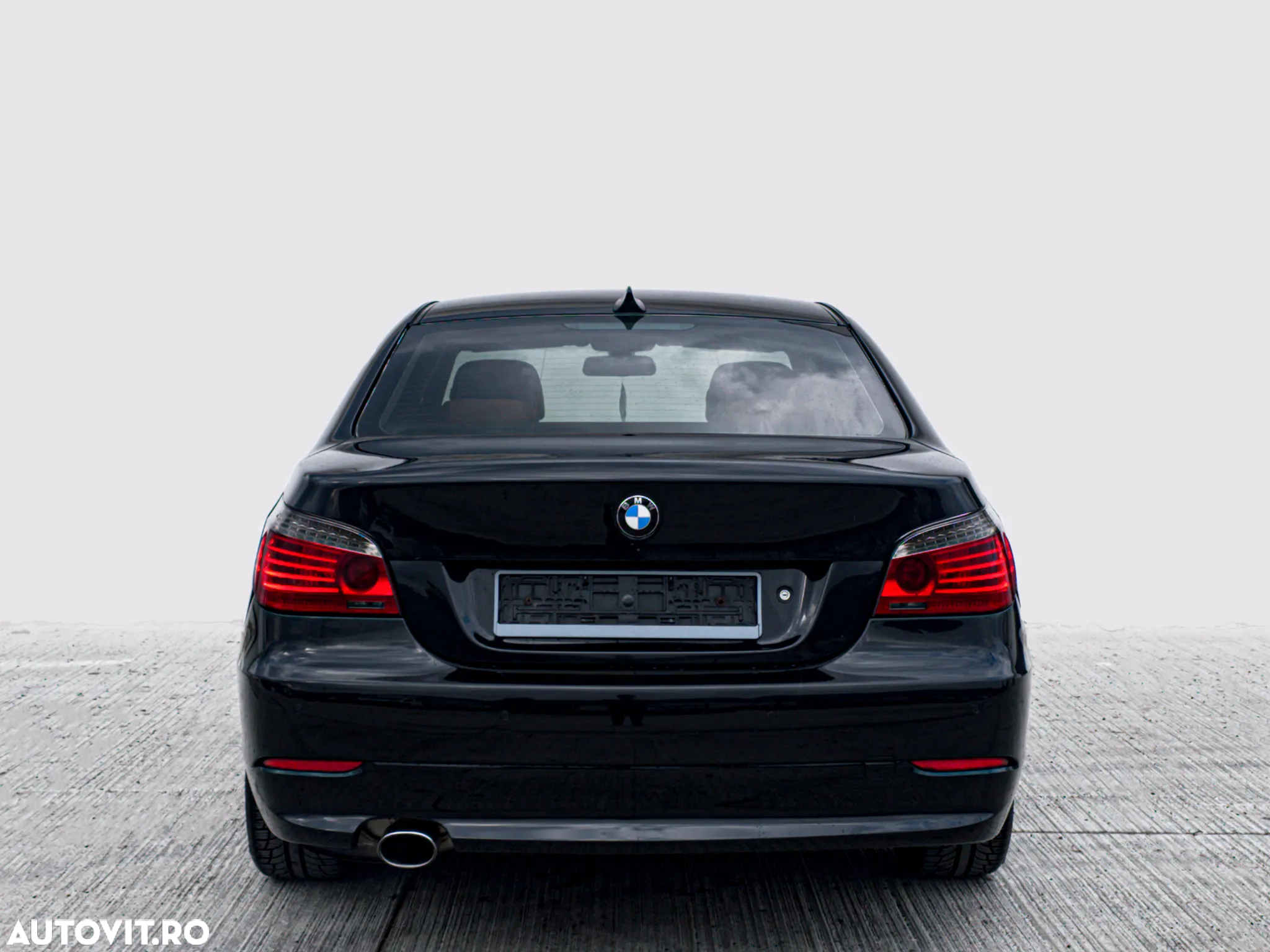 BMW Seria 5 520d - 5