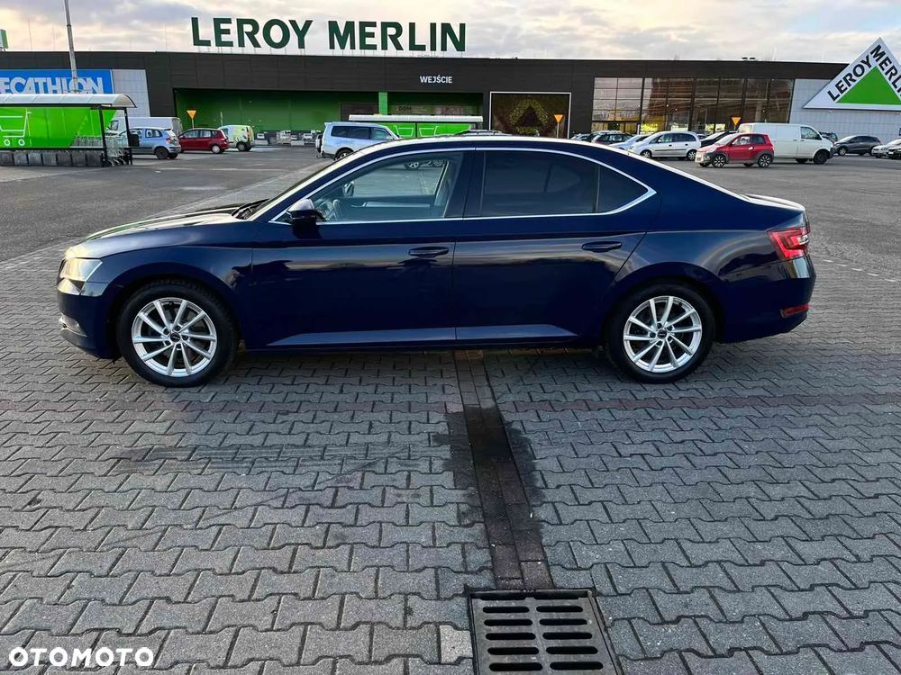 Skoda Superb 1.8 TSI Active - 6