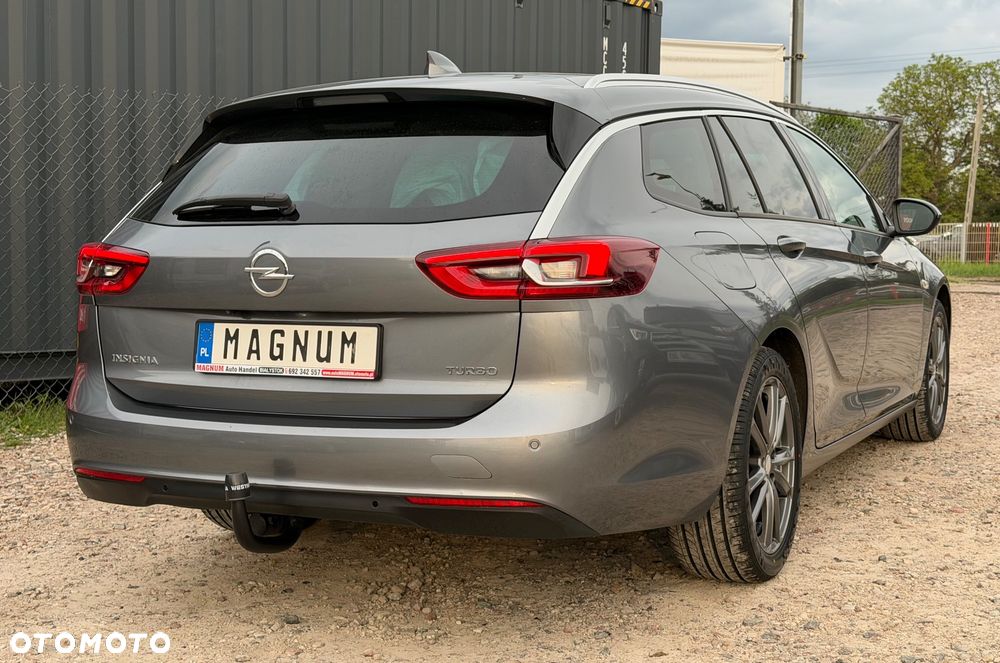 Opel Insignia - 34