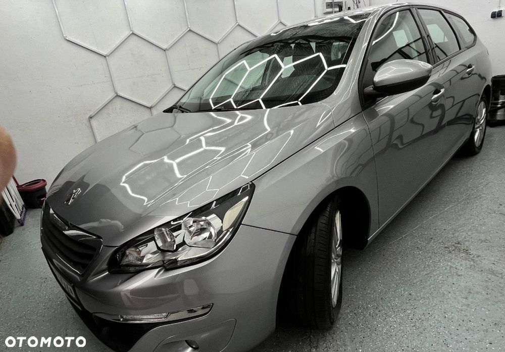 Peugeot 308 - 5