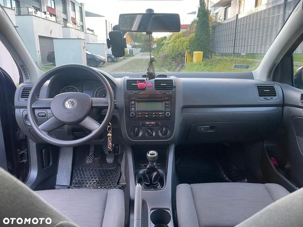 Volkswagen Golf 1.6 Trendline - 8