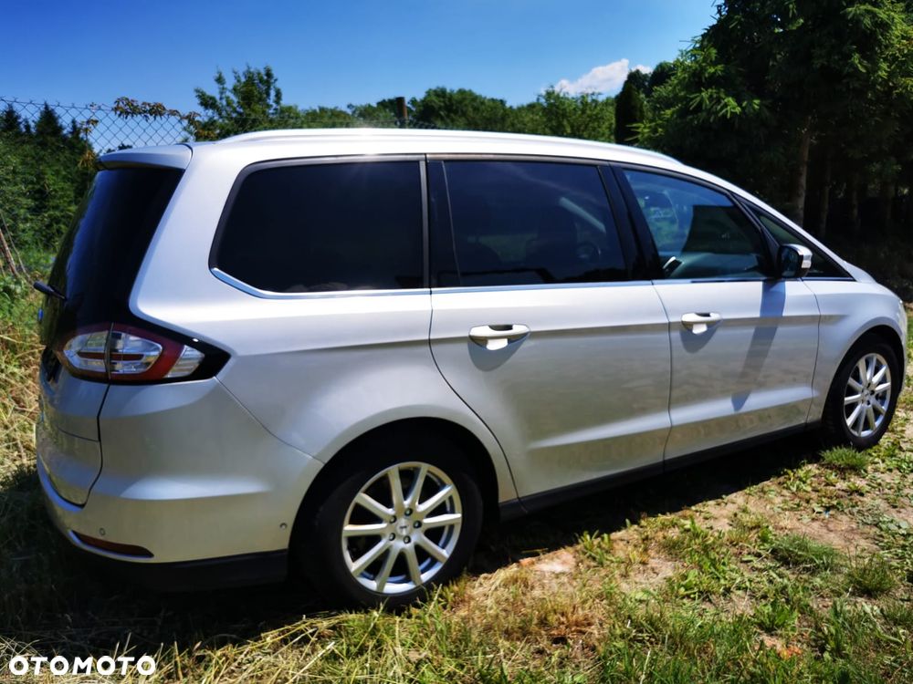 Ford Galaxy - 11