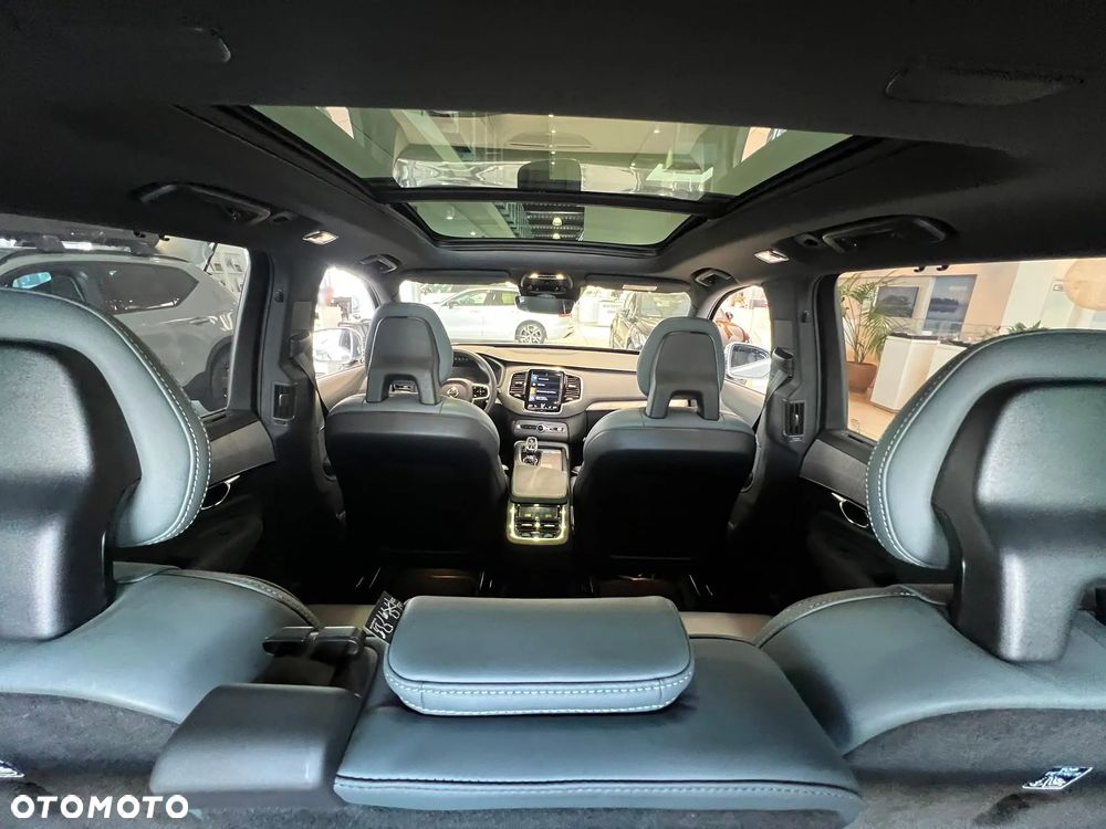 Volvo XC 90 B5 D AWD Ultimate Dark 7os - 17