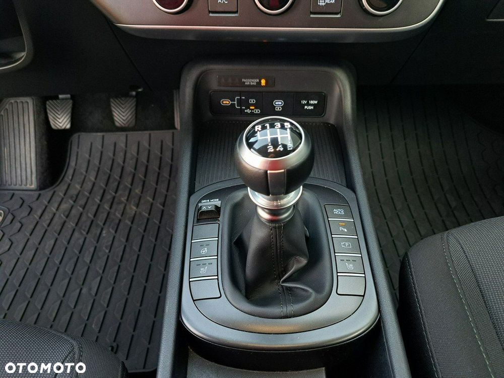 Hyundai Kona 1.0 T-GDI Smart - 23