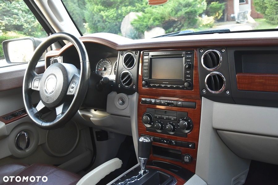 Jeep Commander 3.0 CRD DPF Automatik Limited - 23