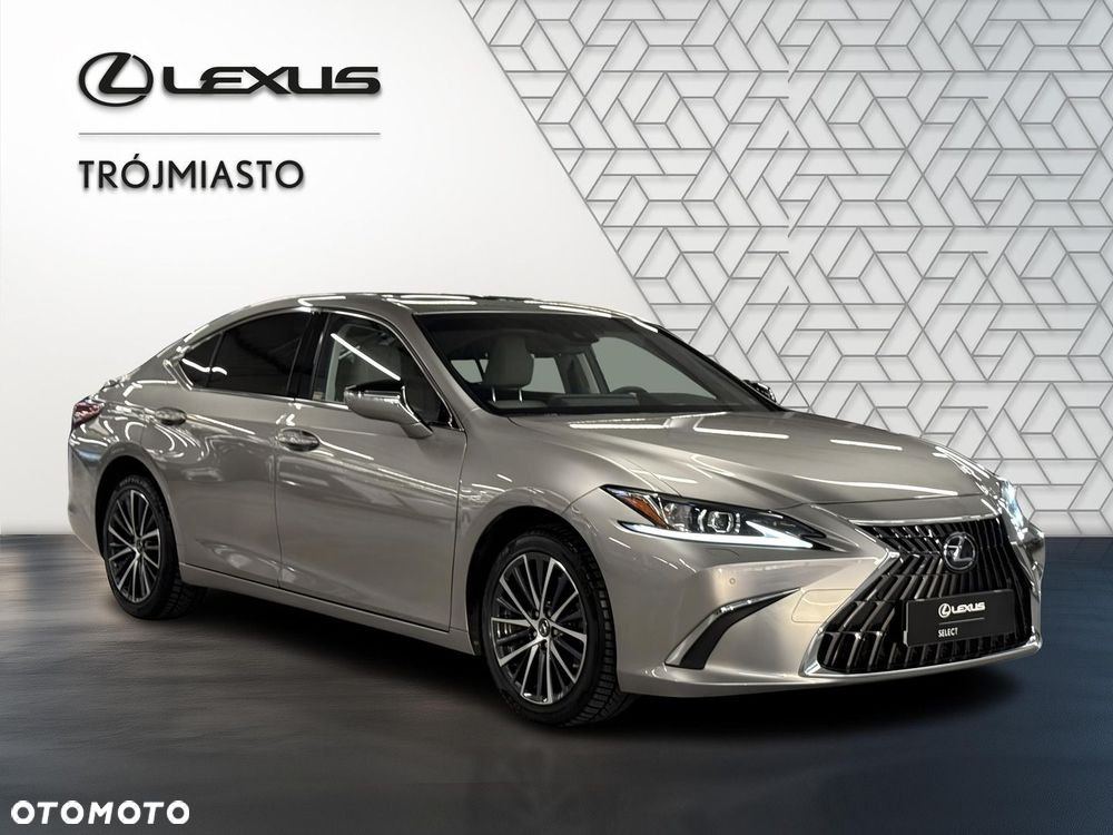 Lexus ES 300h Business Edition - 4