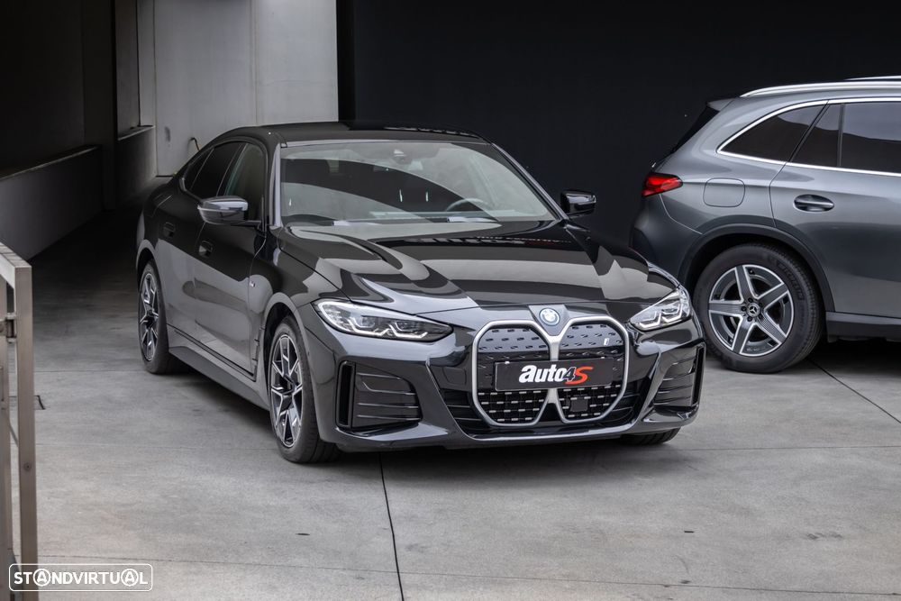 BMW i4 eDrive40 Desportiva M - 2