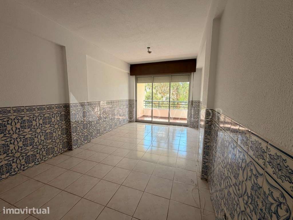 Apartamento T3 para Arrendamento | Bairro do Girão | Santarém - Grande imagem: 4/8