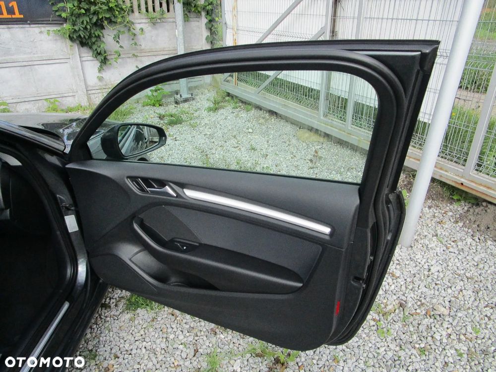 Audi A3 3-drzwiowe 2.0 TDI Ambition - 24