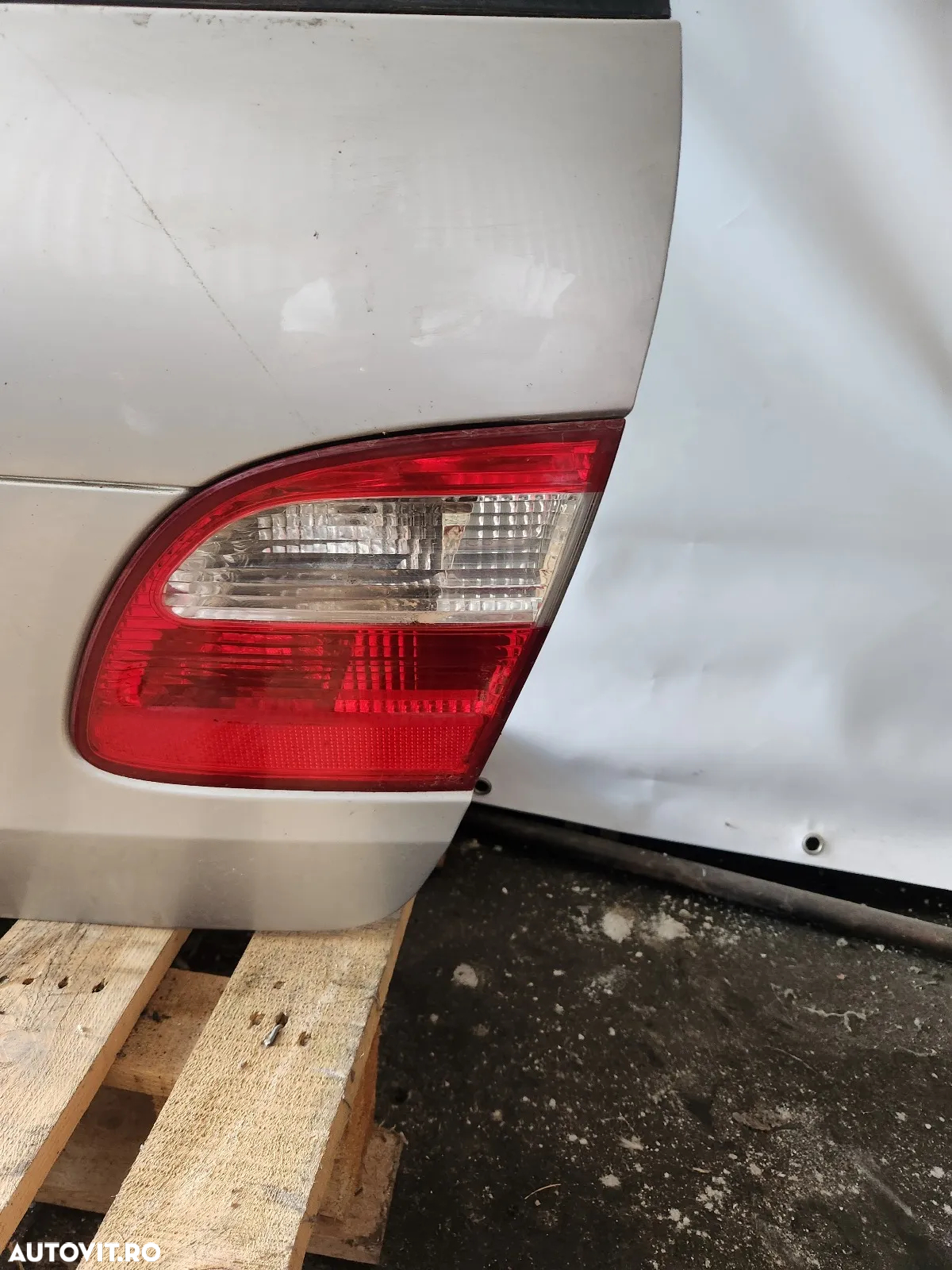 Stopuri Lampa Stop Tripla Stanga Dreapta De Pe Haion Hayon Mercedes E Class W211 - Dezmembrari Arad - 5
