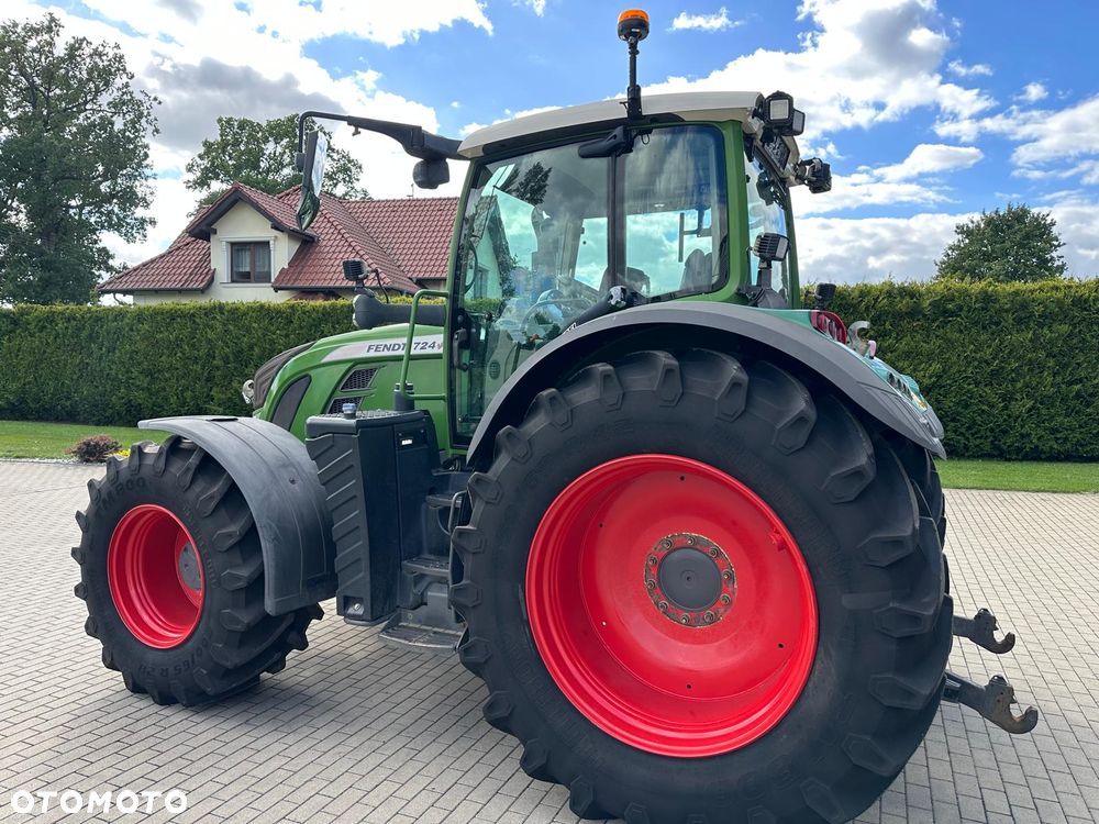 Fendt 724 S4 Vario - 15