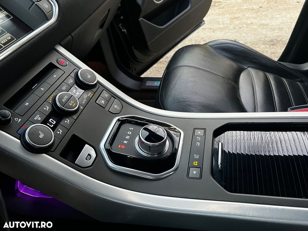 Land Rover Range Rover Evoque - 23