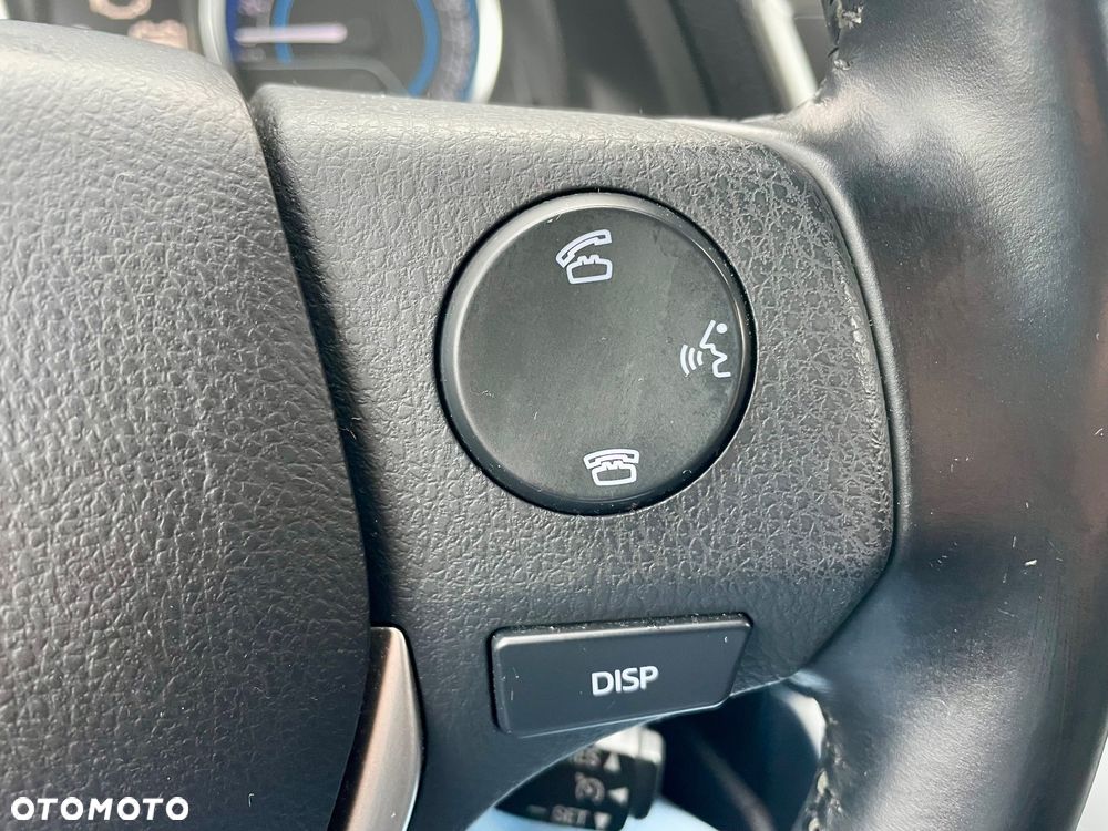 Toyota Auris 1.8 HSD Prestige - 23