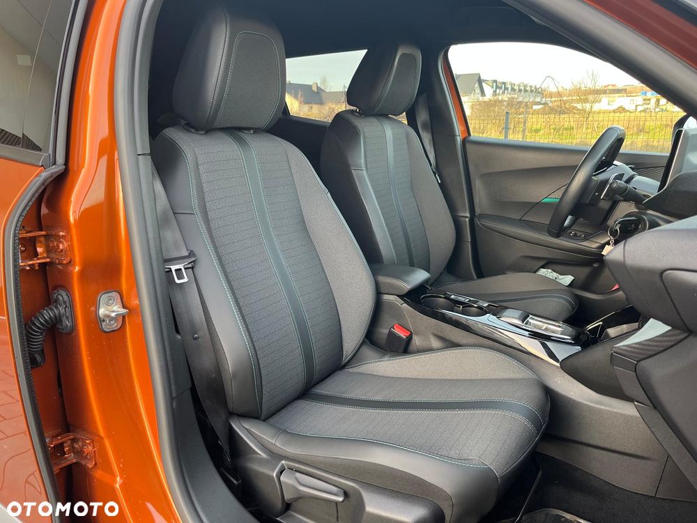 Peugeot 2008 1.2 PureTech GT Line S&S EAT8 - 11