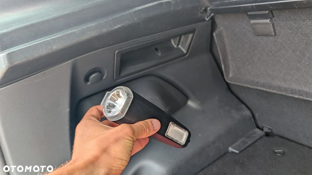 Citroën C3 Picasso 1.6i Exclusive - 20