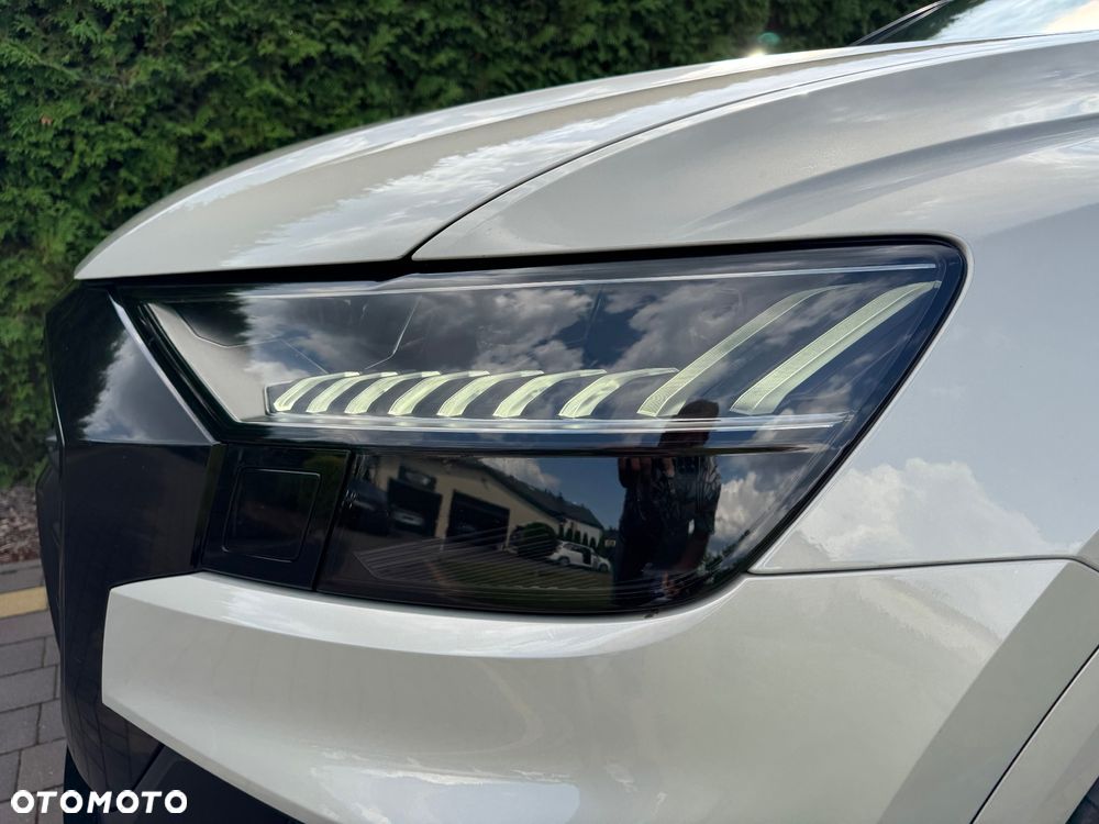 Audi SQ8 TFSI Quattro Tiptronic - 8