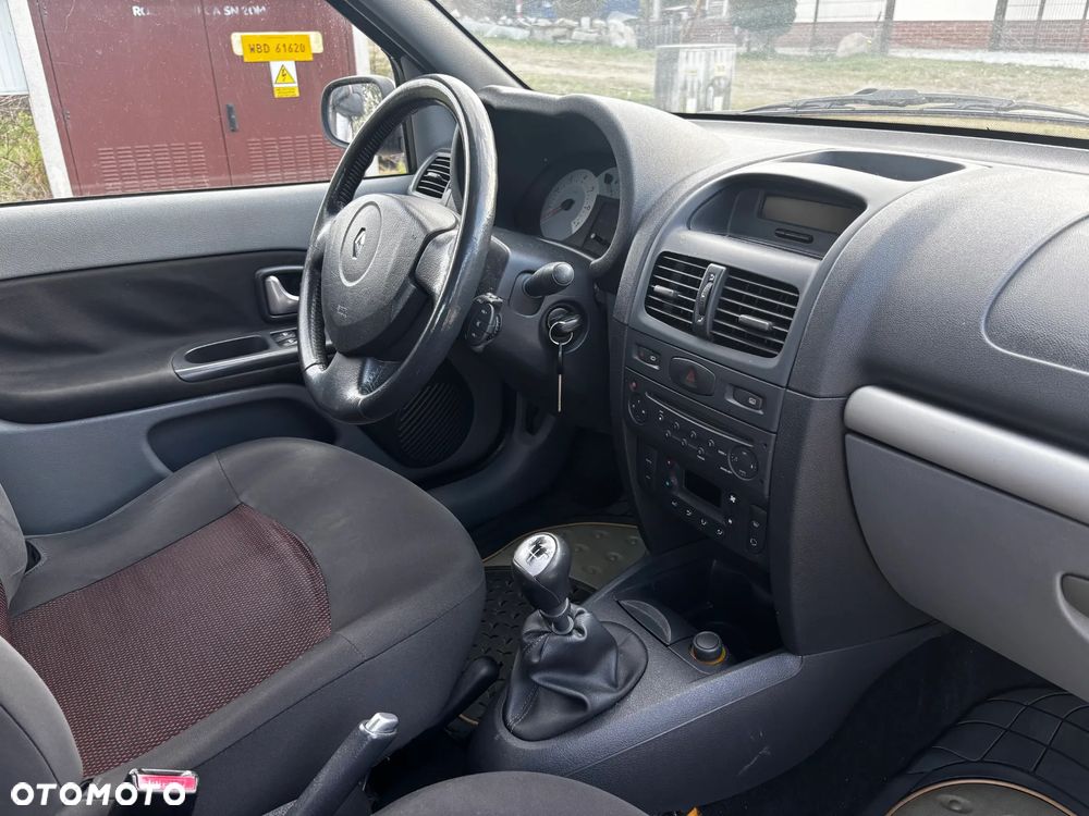 Renault Thalia 1.2 16V All Inclusive - 9