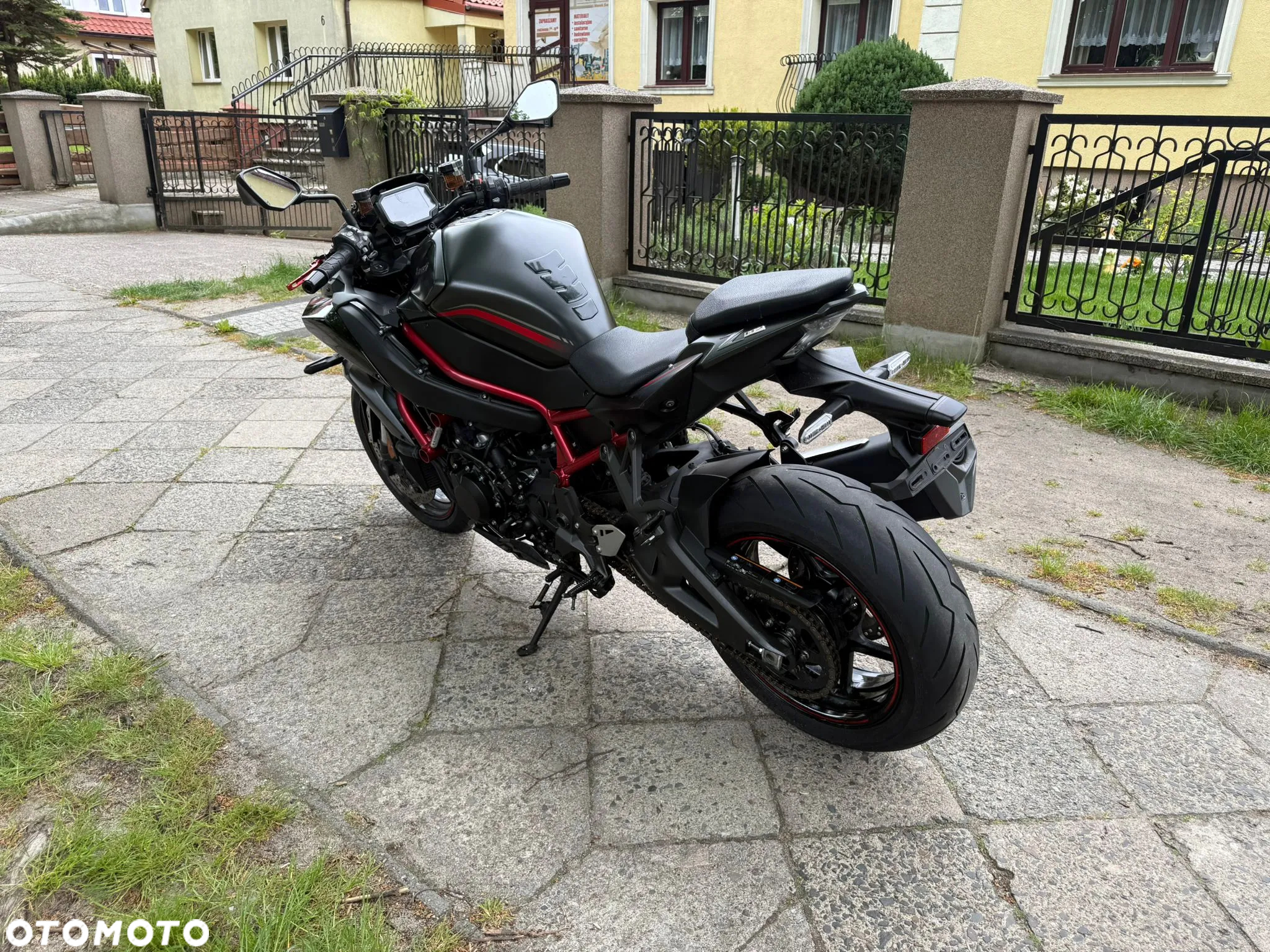Kawasaki Z - 8