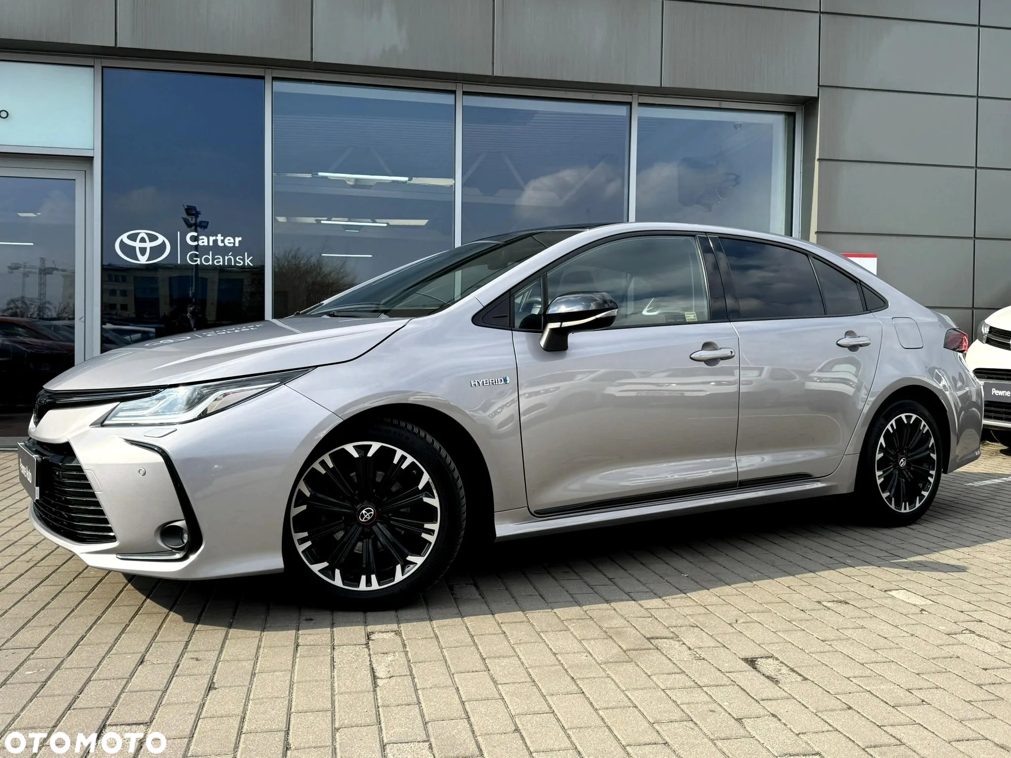 Toyota Corolla 1.8 Hybrid GR Sport - 3