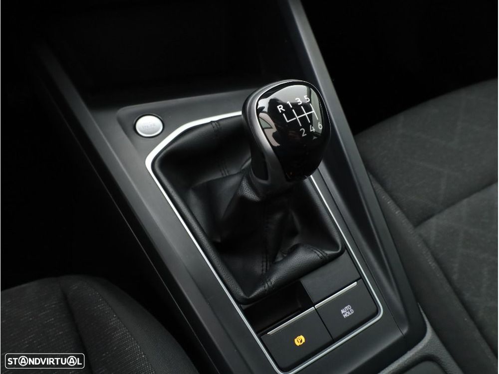 VW Golf 2.0 TDI Life - 18