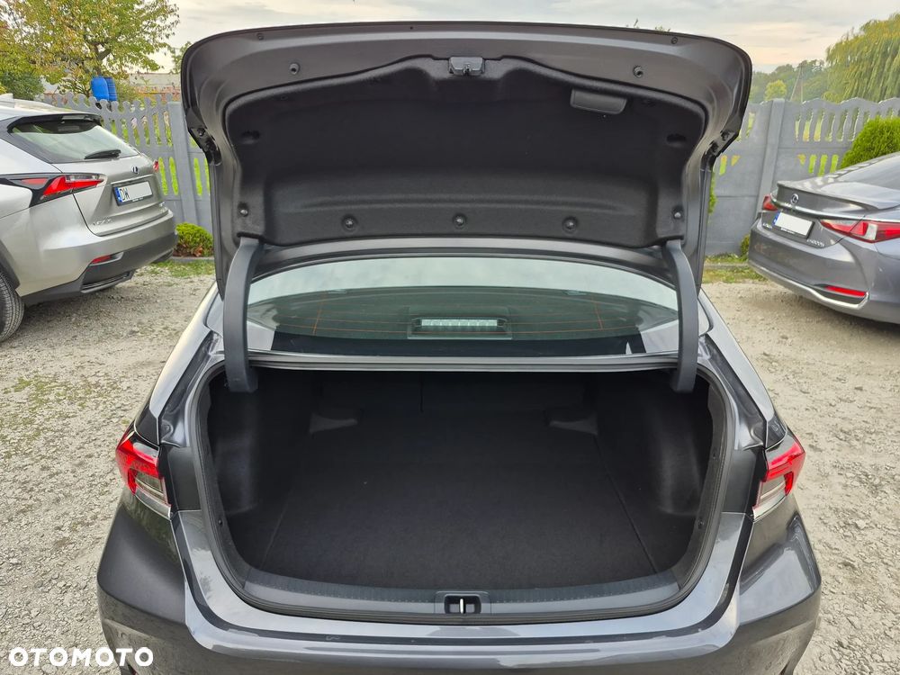 Toyota Corolla 1.5 Comfort - 24
