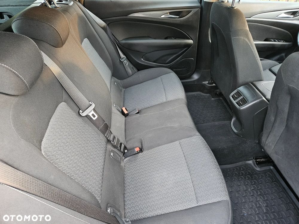 Opel Insignia 1.6 (118g) Edition - 7