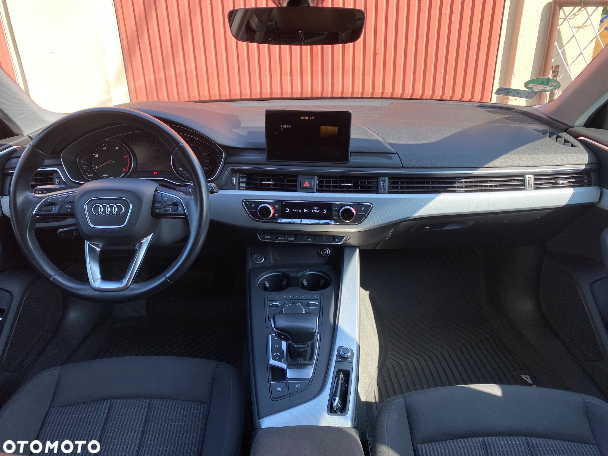 Audi A4 2.0 TDI Design S tronic - 10