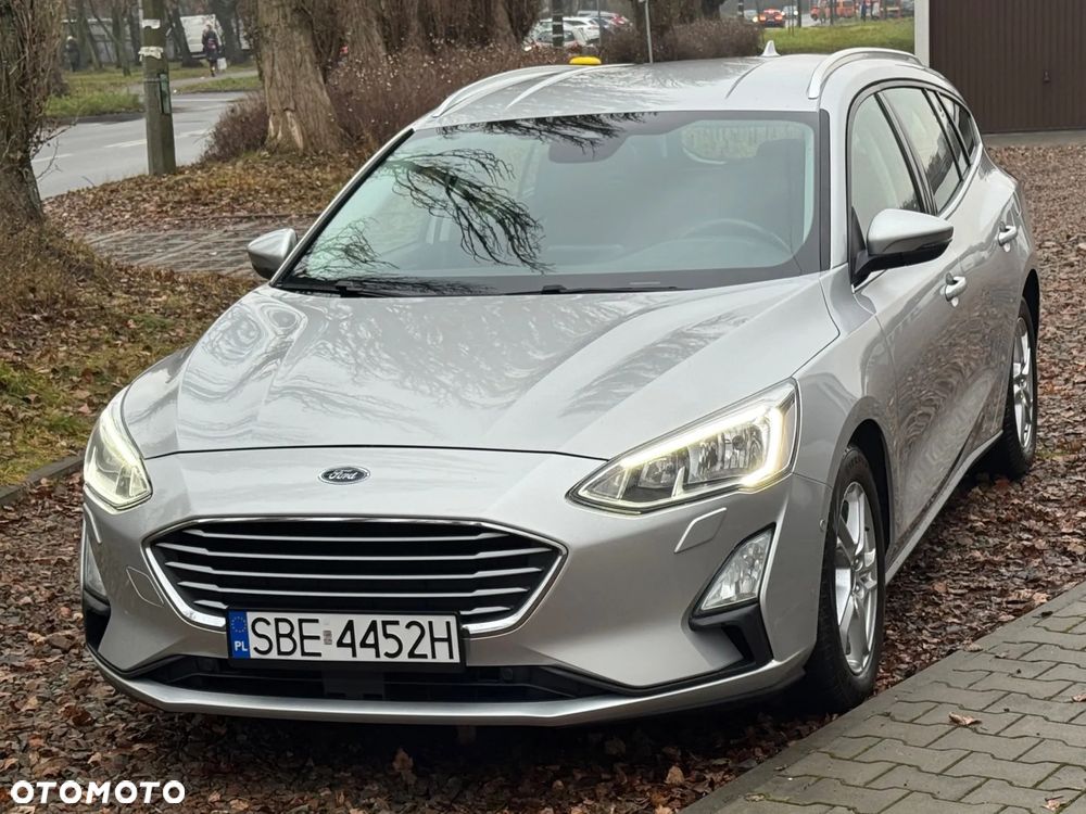Ford Focus 1.5 TDCi SYNC Edition - 23