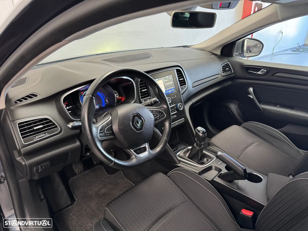 Renault Mégane Sport Tourer dCi 110 FAP LIMITED - 10